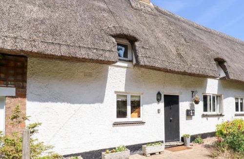 Ravensden House | 1 Harpur Cottage