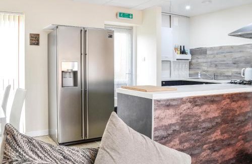 Moffat House | 1 Ladyknowe - Uk39970