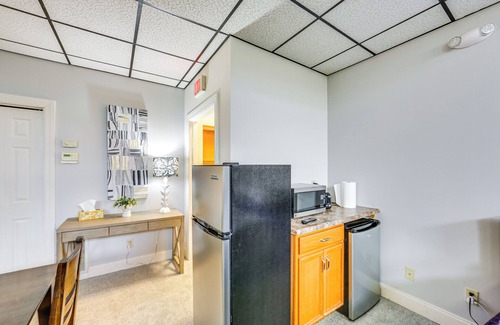 New Kensington Apartment | 1 Mi to Dtwn: Cozy Retreat in New Kensington!
