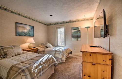 White Haven House | 1 Mi to Jack Frost Ski Resort Water-View Retreat