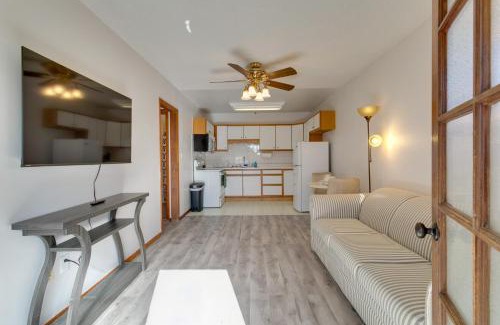 Aurora Apartment | 1 Mi to Metro Station Cozy Aurora Horse Farm Apt!