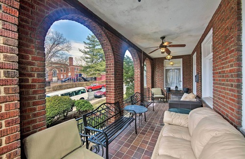 Reading Apartment | 1 Mi to Reading Pagoda: Cozy Apt w/Patio Access!
