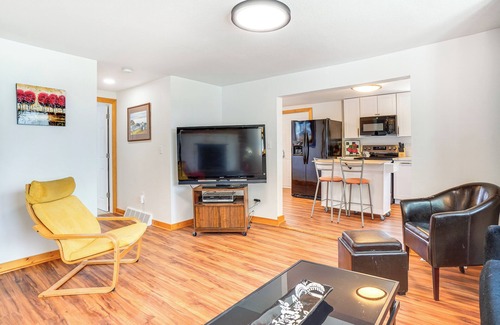 Two Rivers House | 1 Mi to Shore: Lake Michigan Retreat w/Game Room!