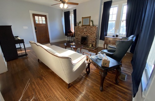 Americus House | 1 mile from downtown Americus and GSW!