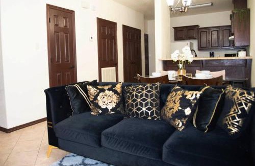 Edinburg Apartment | 1 Min to University UTRGV 2BD 2BT town suite