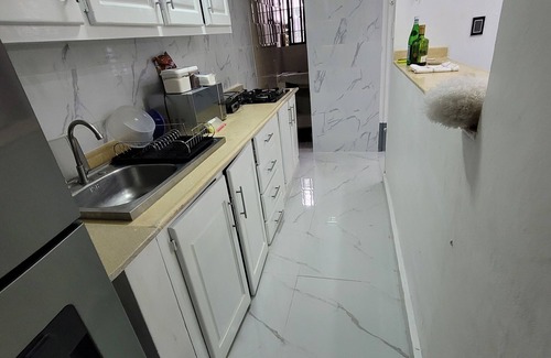 Lope De Vega Apartment | 1 minute from the Sirena market, from the Lopez de Vega. In piantini.