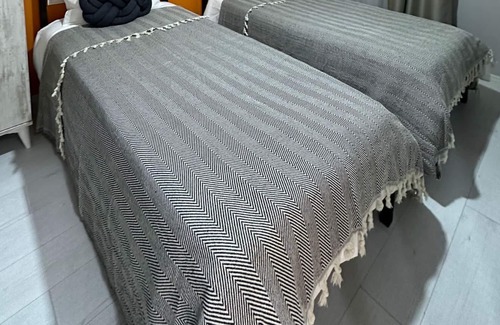 Pera Apartment | 1 minute to istiklal street. Taksim square 5 minutes