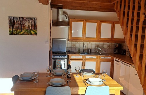 Saint-Aubin-de-Nabirat House | 1 of 4 Stone gites, large pool & many on-site activities, family friendly.