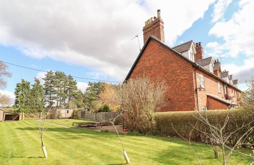 Cheshire West and Chester Cottage | 1 Organsdale Cottages