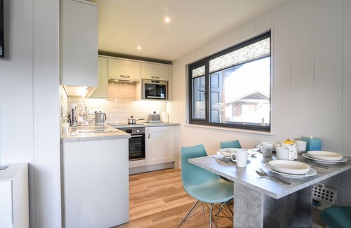 Combpyne Cottage | 1 PINEWOOD RETREAT, family friendly, with pool in Lyme Regis