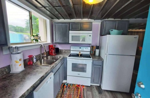 Muscle Shoals Condo | #1 Right on the lake! two piers! Great fishing!