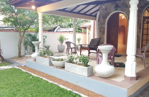 Aluthgama House | 1 room, 1.5 pers. Srilanka, Ambiente classic single room, from 20 € + AC + Vantilador