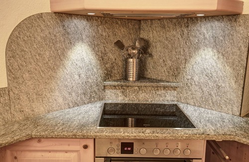 Silvaplana Apartment | 1-room flat with garden view on the 3rd floor