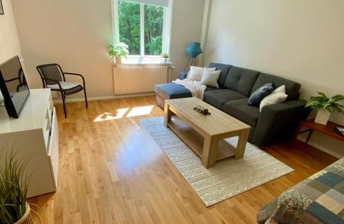 Stromstad Municipality Apartment | 1 rums-lägenheter, Gångavstånd till Strömstads Centrum