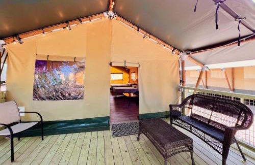 Sutherland Springs Other | #1 Sons Rio Cibolo Safari Cabin