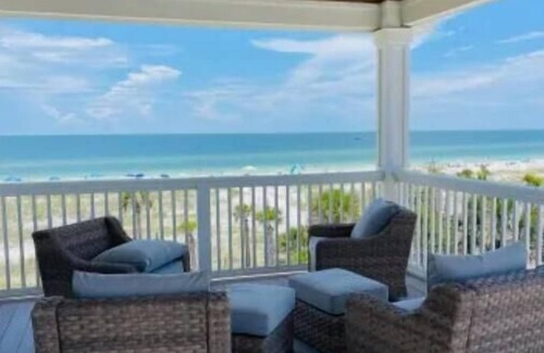 Port St. Joe House | 1 WEEK LEFT IN JULY-Don’t miss your chance to stay @ Lovely Day in Mexico Beach!
