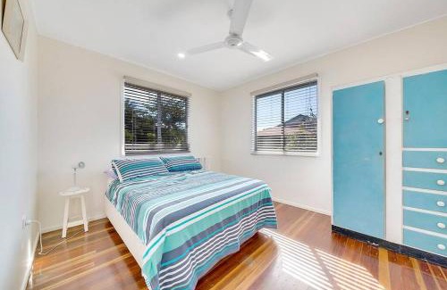 Emu Park House | 1 Wood Street, Emu Park (Star of the Sea)