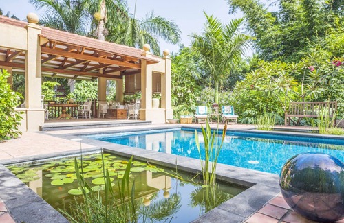 Los Realejos House | 10,000 m2 Tropical Garden lovers, direct views to the sea