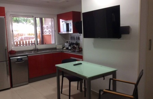 San Fernando Apartment | 10/20%in meno fino28 ottobre, spazio esterno, Wifi,piscina (se + di 28 giorni)