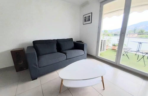 Saint-Jean Apartment | 10 min from Cannes, beaches, superb air-conditioned apartment, terrace with view