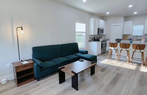 Durant House | 10 min to Casino, 2b/1b cozy new home in 2025