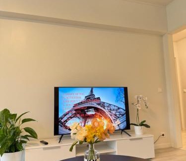 Lantinen District Apartment | 10 mins to Helsinki center, Nordic apartment