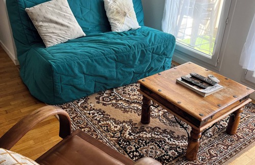 Torcy-le-Grand Apartment | 10 minutes from Disneyland Paris/large 2 room car park