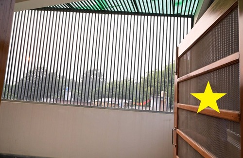 Bouvet Island House | 10 minutes from Ram Mandir! Family-sized home with Parking and Garden.