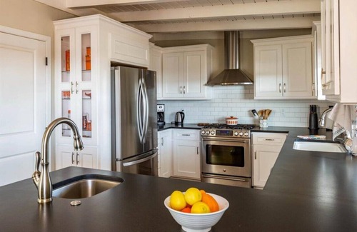 Arroyo Grande House | 10 minutes South of San Luis Obispo, Arroyo Grande! Views! 30+ days rental