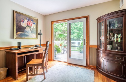 Hollowville House | 10 minutes to Hudson close to The Hill venue