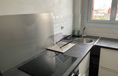 Choisy-le-Roi Apartment | 10 mn from Orly and Paris, 3-room apartment in a quiet residence.
