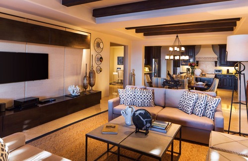 El Medano Ejidal Villa | 10% OFF 3-BD Luxury Beachfront Villa, Professional Service, Resort Amenities