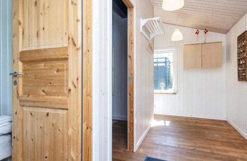 Fjellerup Strand House | 10 person holiday home in Glesborg-By Traum