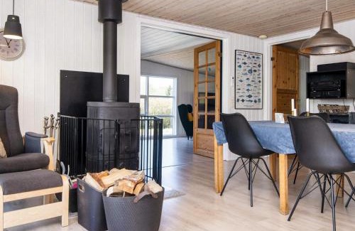 Fjellerup Strand House | 10 person holiday home in Glesborg-By Traum