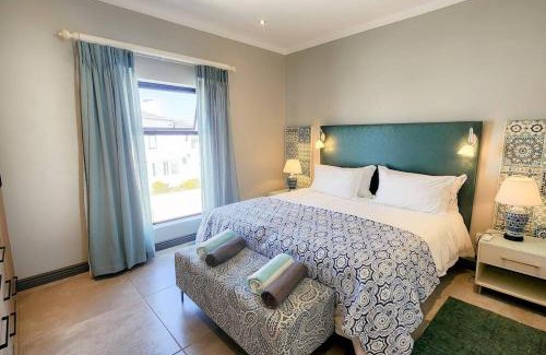 Shelley Point House | 10 Seaview Close, Shelley Point