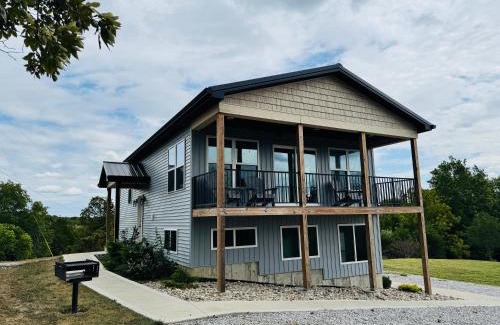 Williamstown House | 100 Acre Relaxing Retreat Near Ark- The Woodlands