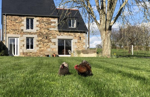 Marcilly Cottage | 100 m² Cabin ∙ 2 bedrooms ∙ 4 guests