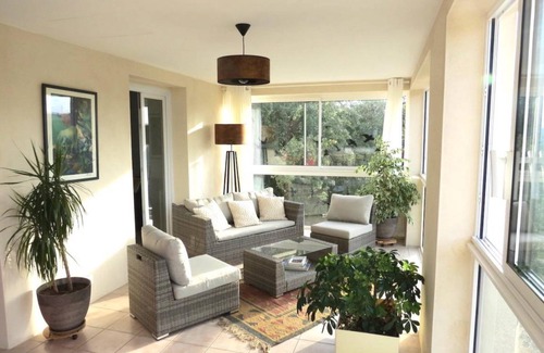 Cazevieille House | 100 m² Gîte ∙ 1 bedroom ∙ 2 guests