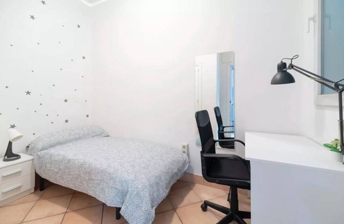 Eixample Resort | 100 m² Private room ∙ 1 bedroom ∙ 1 guest