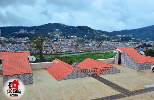 Ooty Resort | 1000 m² Resort ∙ 2 bedrooms ∙ 5 guests