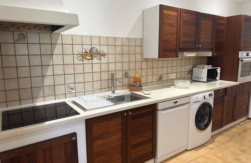 Contes House | 100m2 house 15 km from Nice, air conditioning and wifi