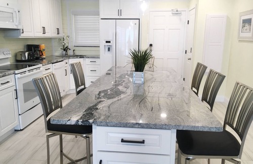Daytona Beach Shores Condo | #102 2BR 2KING-1QMURPHY 2.5BA OCEAN FRONT Laundry Rm Remodeled 20# DOG Spacious