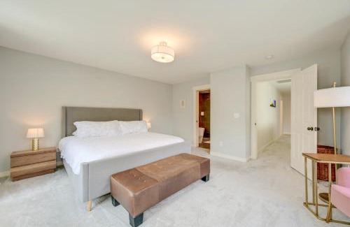 Renton House | 102 - Charming and Fun Family Oasis Near Downtown