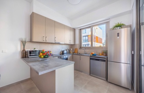 Agios Athanasios Apartment | 102 Mulberry Court- Bright with Large Terrace