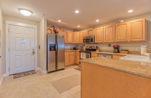 Westport Condo | 1023 - Happiness comes in waves