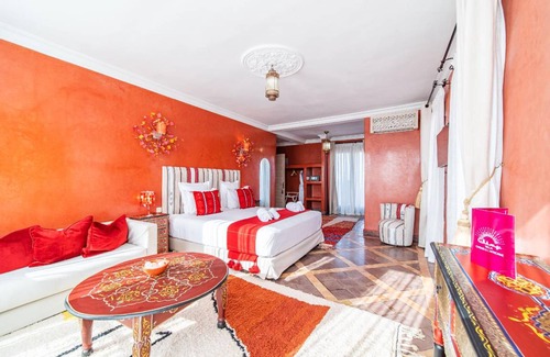 Annakhil House | 1030 m² House ∙ 6 bedrooms ∙ 14 guests