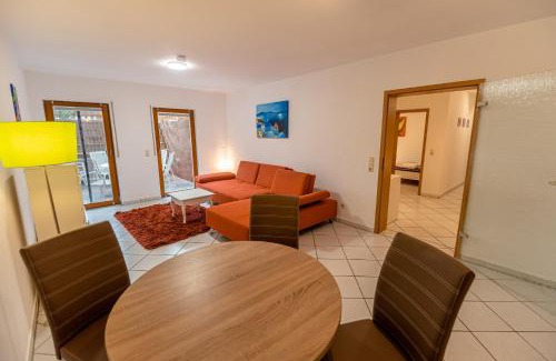 Woerrstadt Apartment | 105 m2 Arbeiterwohnung mit 2 extra Schlafzimmern für 7 Personen