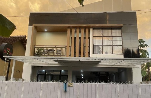Sleman Hostel | 105 m² Hostel ∙ 4 bedrooms ∙ 10 guests