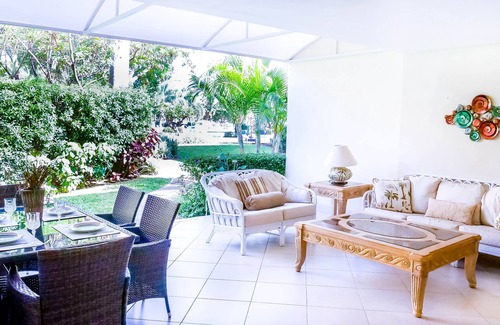 Saint Matthias Condo | 107 Palm Beach Condominiums Barbados