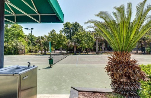 West Beach House | 1070 Sparrow Pond Cottage